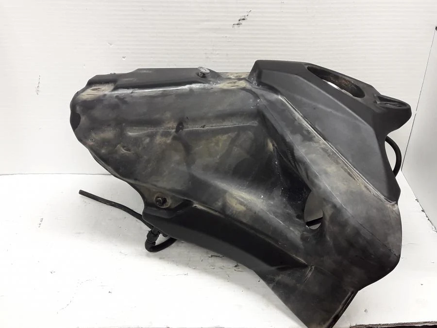Polttoainesäiliö Husqvarna