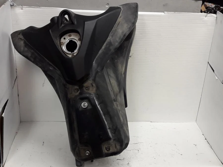 Polttoainesäiliö Husqvarna