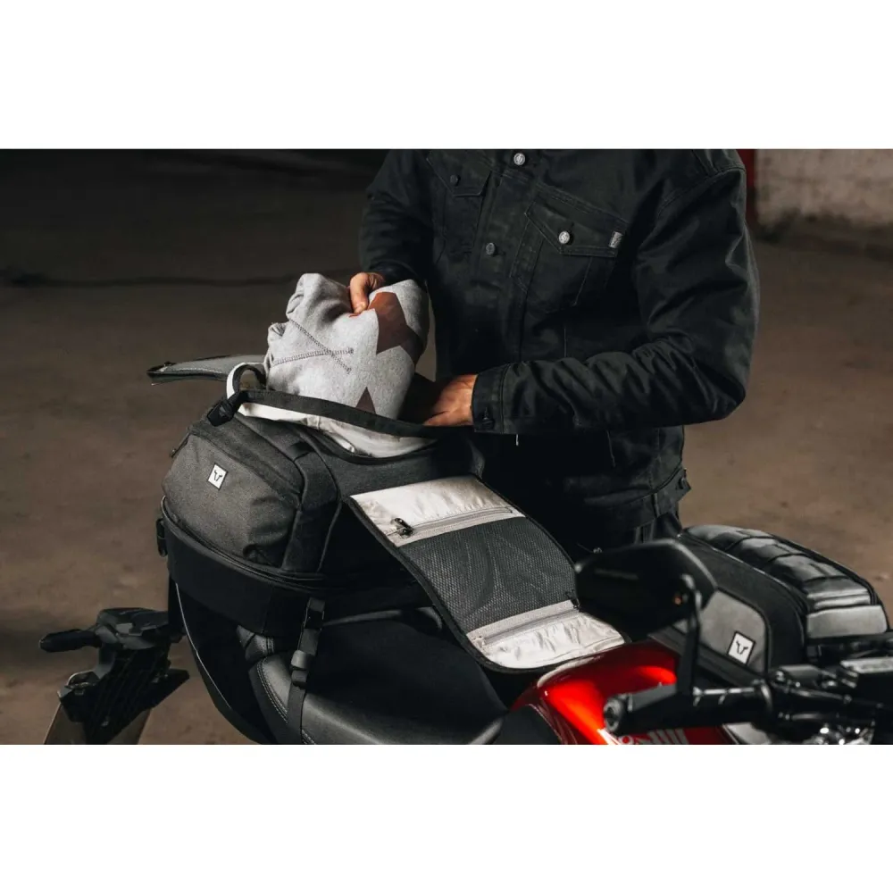 SW-Motech Legend Gear LR4 18–25 l moottoripyörän takalaukku