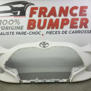 ETUSPOILERI TOYOTA YARIS IV