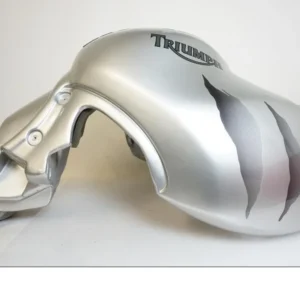 Bensatankki Triumph