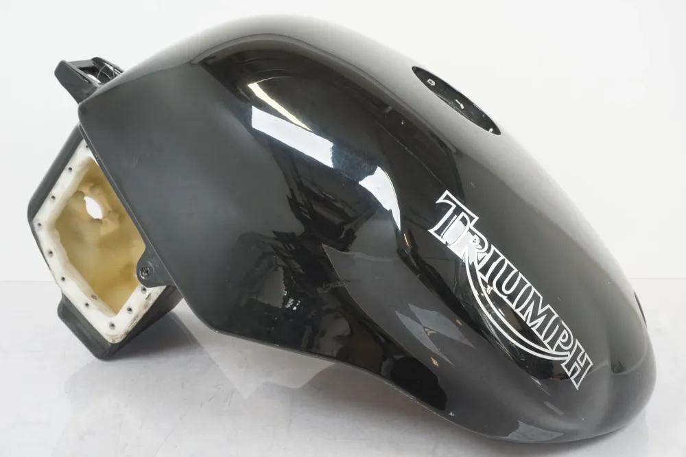 Polttoainesäiliö Triumph