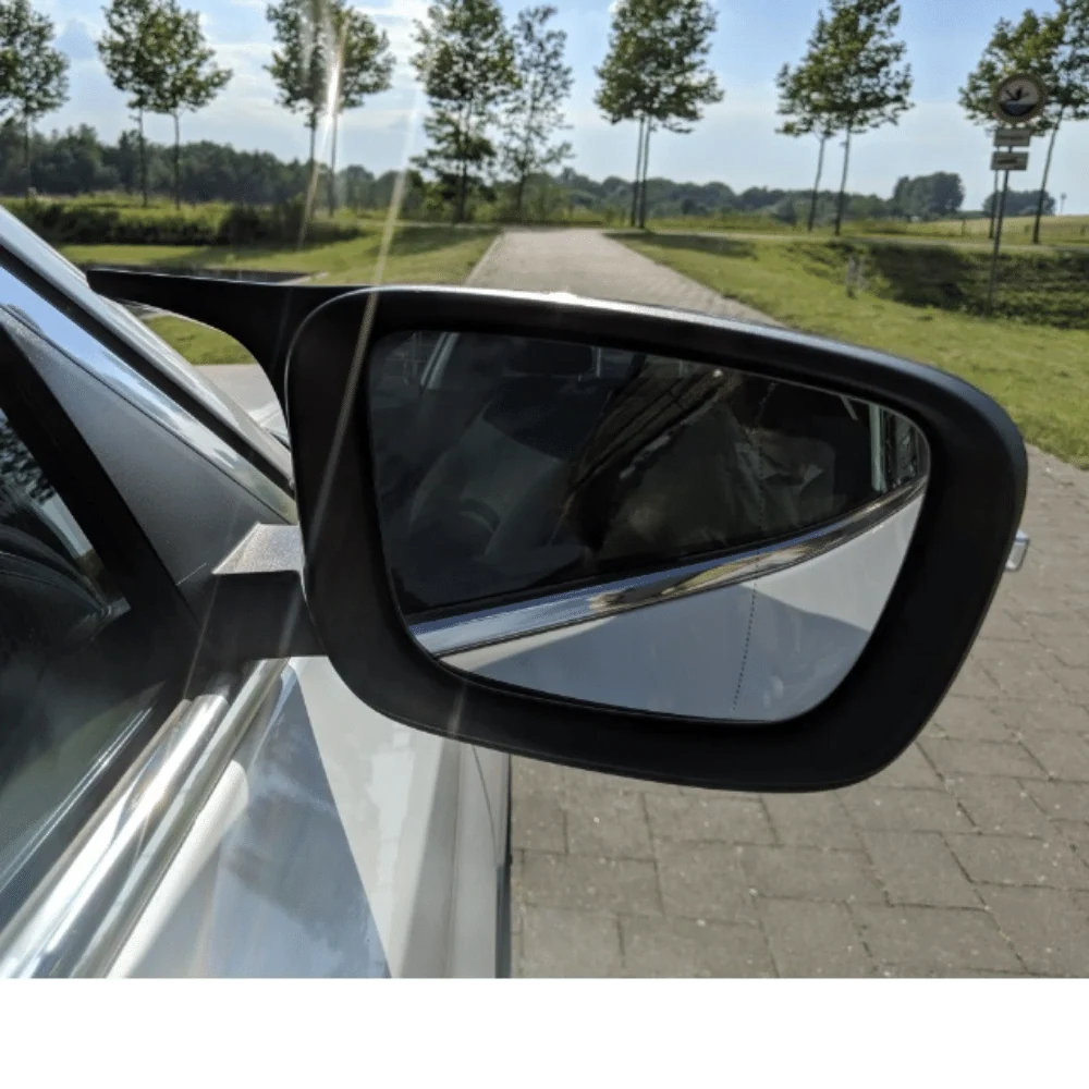 Urheilupeilien suojukset ulkopeilisarja musta kiiltävä sopii malliin BMW G30 G31 G11 G12
