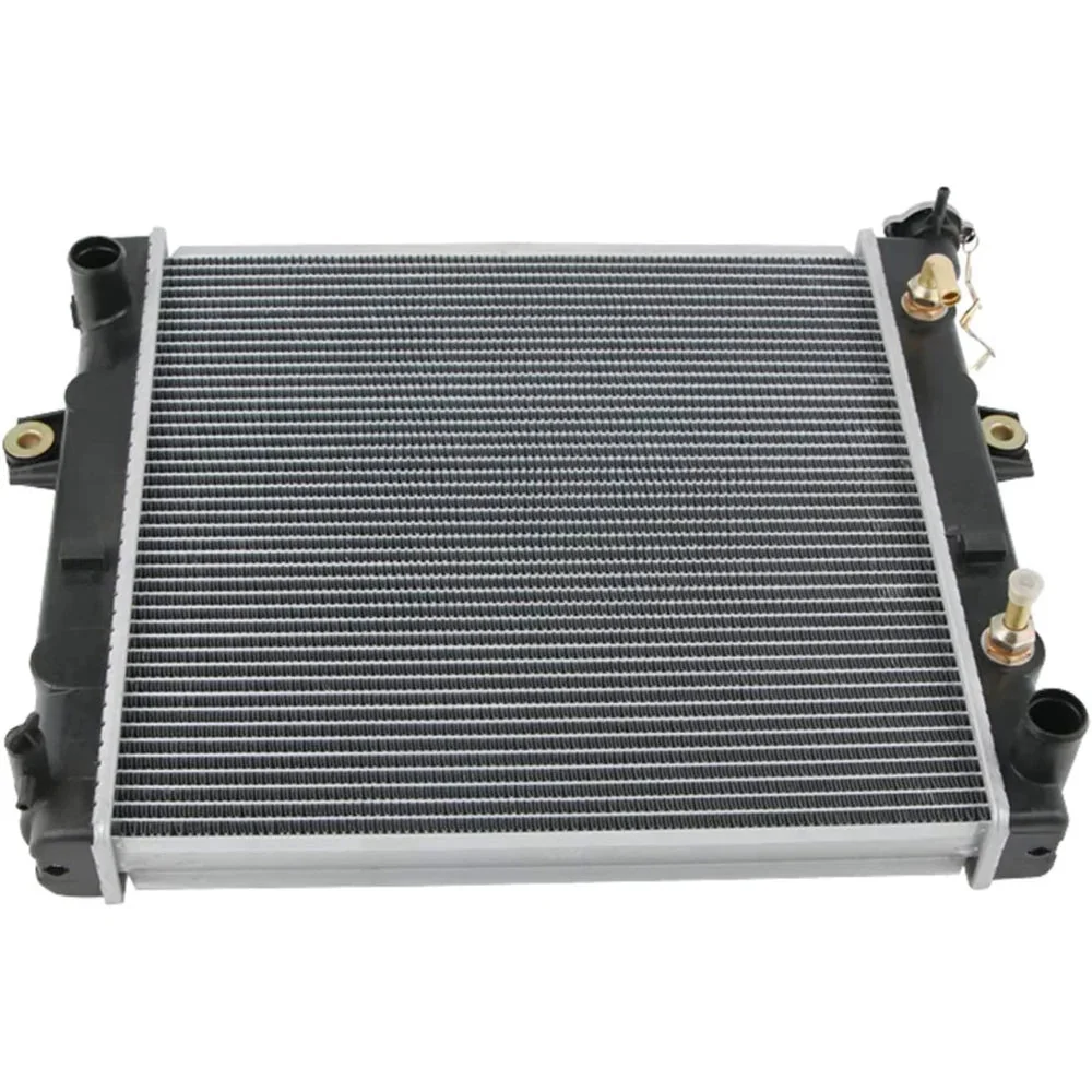 Jäähdytin 16420-16610-71 Toyota Engine 4Y 1DZ Forklift 32-8FG10 32-8FG15 32-8FG18 62-8FD10 62-8FD15 62-8FD18 32-8FGN15D1