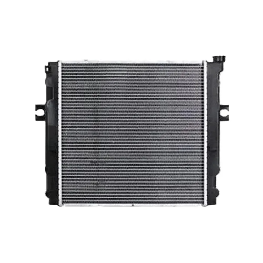 Jäähdytin 21450-FC30A 21450-FC301 Nissan Engine K25 K21 -haarukkatrukille MCPL02A20LV MCPL02A25LV MCUGL02F30JV