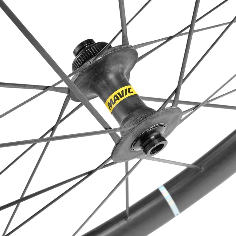 MAVIC COSMIC ULTIMATE 45 DISC Tubeless Ready etupyörä (Center Lock)