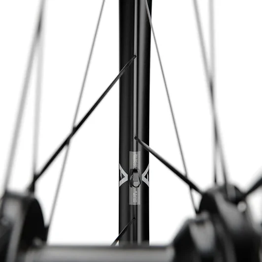DT SWISS ARC 1400 DICUT 38 DISC Tubeless Ready takapyörä (Centerlock)