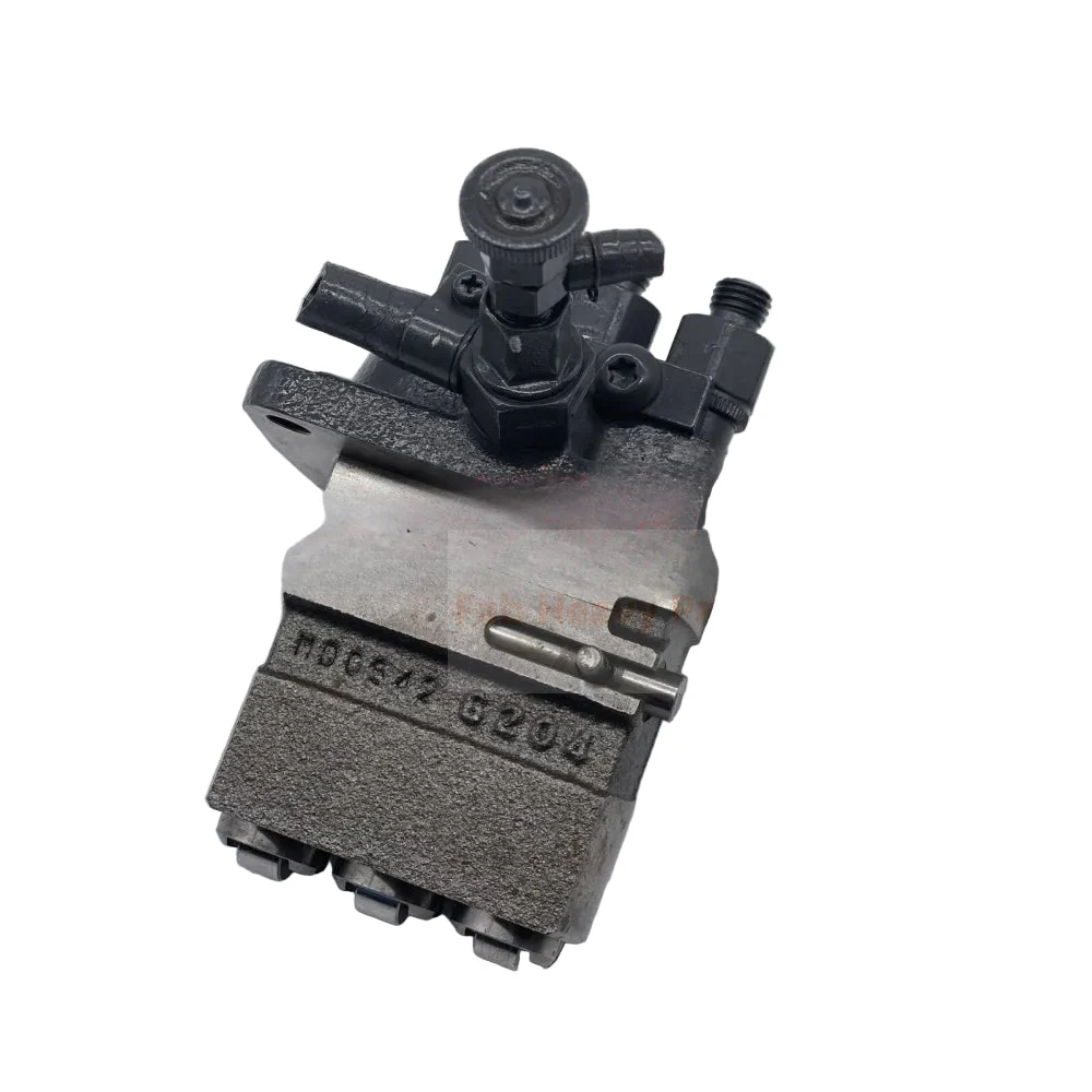 Polttoaineen ruiskutuspumppu 1G711-51010 Sopii Kubota D1403 D1503 Moottoriin L2800 L3200