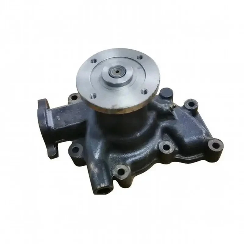 Vesipumppu 21010-Z5700 21010Z5613 21010-Z5429 Nissan Engine FE6 FE6T Truck UD:lle